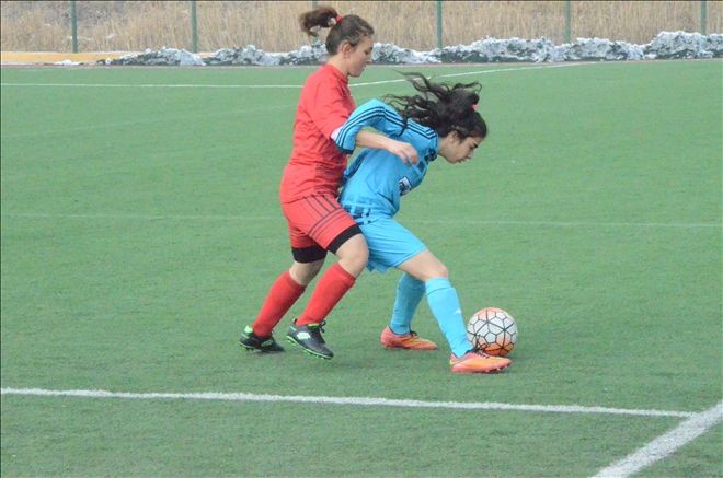 LİDER, GEÇİT BELEDİYESPOR´U KONUK EDECEK
