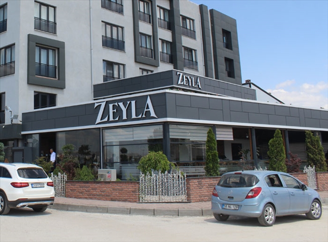 ZEYLA´DA 30 LİRAYA TEPSİ KEBABI