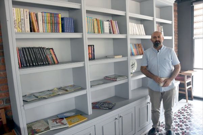 EDEBİYAT VE SANAT BU RESTORANDA BULUŞTU