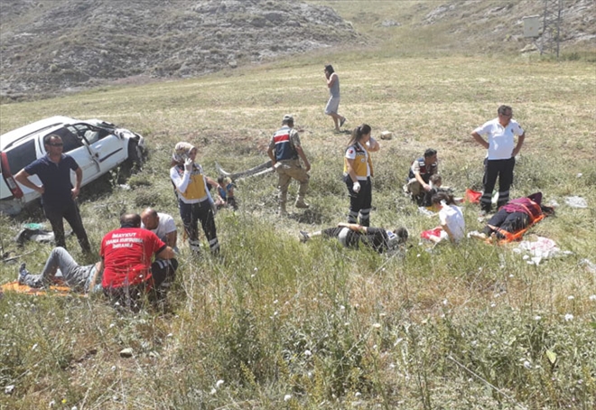 TAKLA ATTI:  7 YARALI