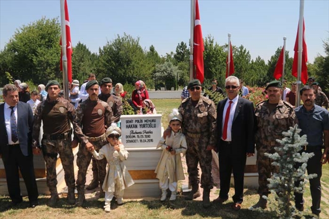 MUTLULUKLARINI BABALARIYLA PAYLAŞTILAR - video