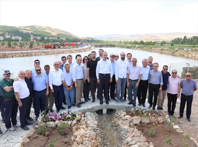 ÜNİVERSİTE´YE SOSYAL YAŞAM ALANI - video