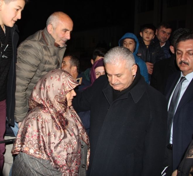 BAŞBAKAN YILDIRIM;´DAN ŞEHİT AİLELERİNE ZİYARET