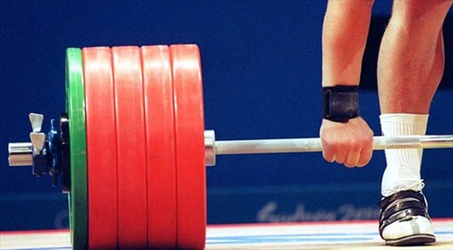 HALTERDE DERECE GELDİ