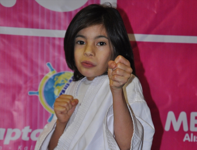 SILANUR AYOĞLU, TÜRKİYE´Yİ TEMSİL EDECEK