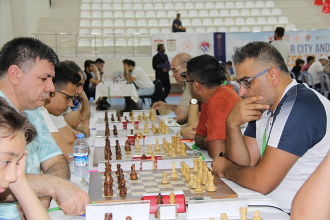 BURUCİYE SATRANÇ TURNUVASI BAŞLADI