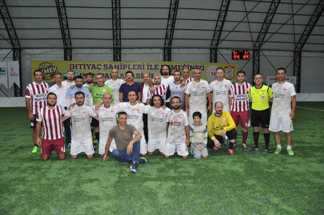 BÖLGE KUPASI SİVAS MİLLİ EĞİTİM´İN