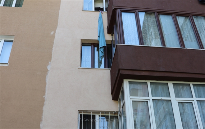 HÜKÜMLÜDEN ÇARŞAFLI FİRAR