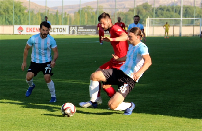 BELEDİYE, ERBAA´YI 3 GOLLE GEÇTİ