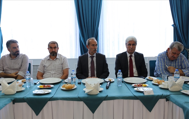 ÜNİVERSİTEYİ İLERİYE TAŞIMALIYIZ - video