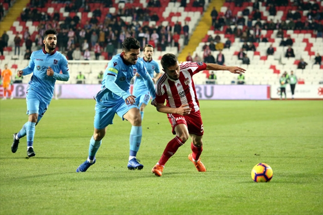 YİĞİDO´DA 4 EKSİK!