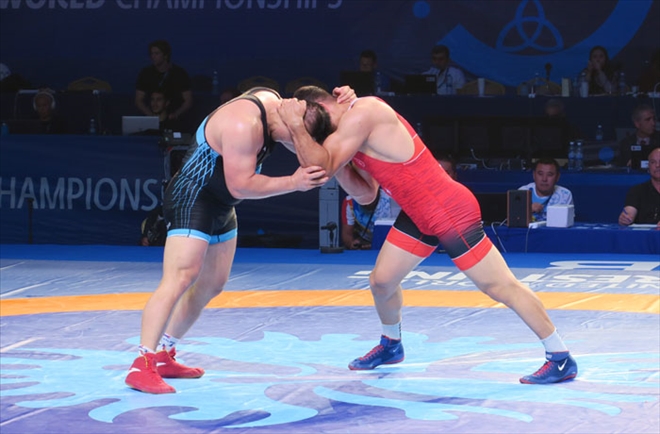 ŞAMPİYONLUK SON SANİYEDE GİTTİ