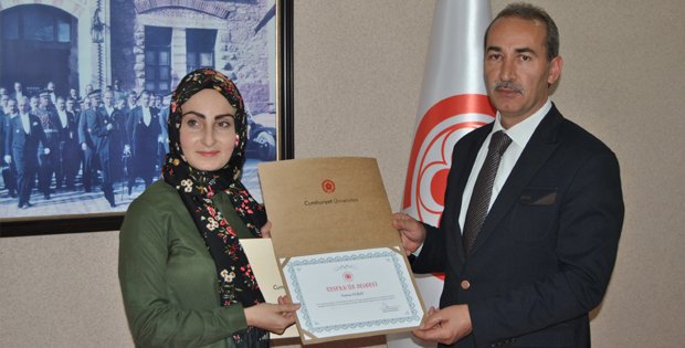 SİVAS´I SEÇEN ÖĞRENCİLERE ÖDÜL