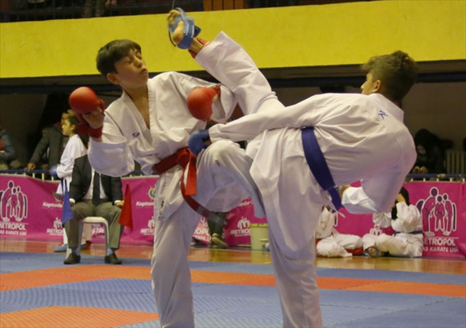 YENİ KARATE TAKIMI KURULUYOR