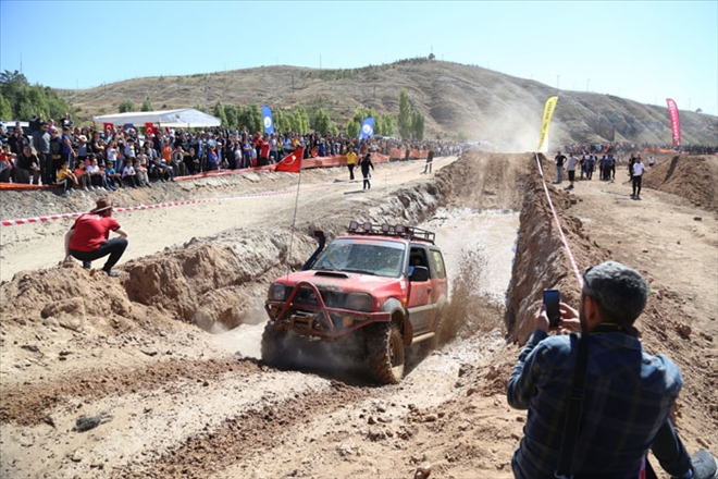 OFF ROAD RÜZGARI ESTİ