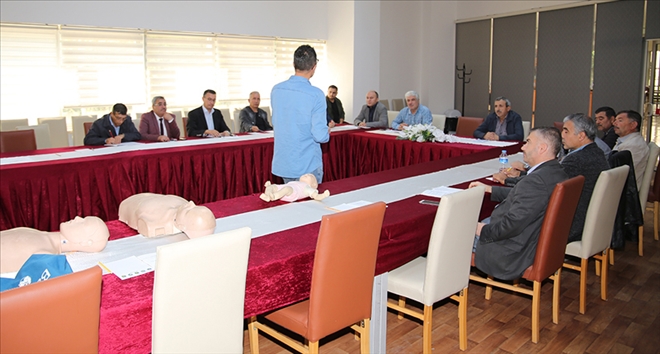 BELEDİYE BİRİMLERİNE İLK YARDIM EĞİTİMİ