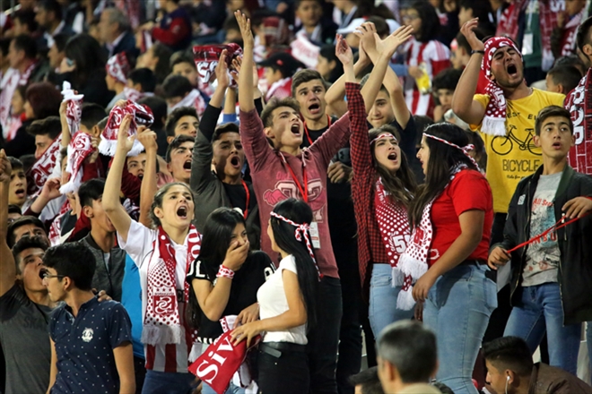 YİĞİDO´YU İZLEMEK 13,5 TL