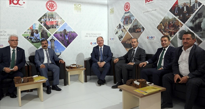 C.Ü İSTANBUL´DA TANITILDI