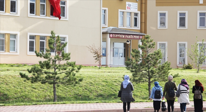 TRT AKADEMİ´DEN ÖĞRENCİLERE EĞİTİM