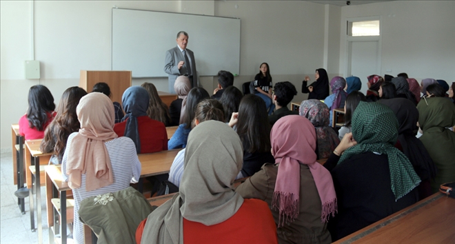 ENGELLİLERİN DÜNYASINI YAKINDAN TANIYORLAR