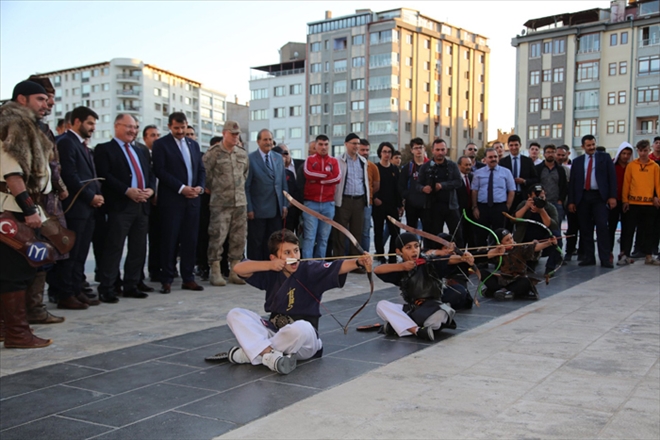 SPORDA COŞKULU KUTLAMA