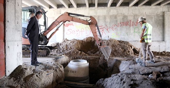 YAĞMUR SUYU HATLARINDA ÇALIŞMALARI SÜRÜYOR - video