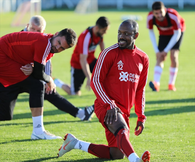 YİĞİDOLAR´DA NEŞELİ İDMAN