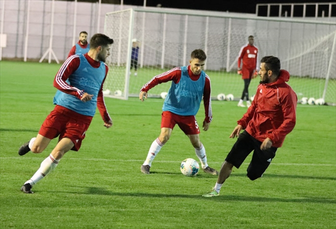 SİVAS KRİTİK MAÇA HAZIRLANIYOR