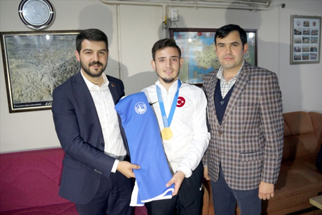 BELEDİYE´DEN MALZEME DESTEĞİ