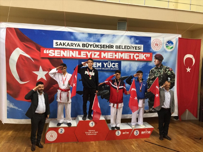 KARATECİLER 3 MADALYA KAZANDI