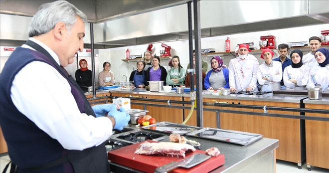 HASTAOĞLU´NDAN ET VE MARİNASYON DERSİ - video