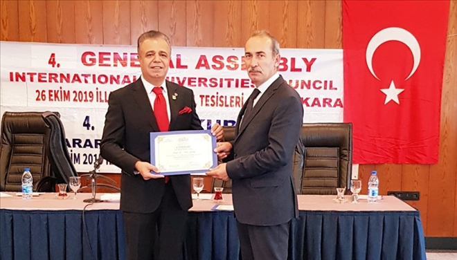 REKTÖR YILDIZ GÖREVİ DEVRETTİ