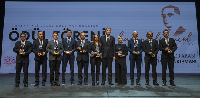 YAZAR ÇELİK İLK 10´A GİRDİ