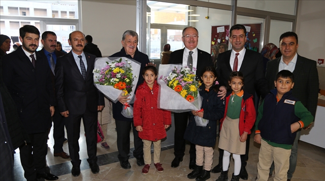 EN ÖNEMLİ HUSUS KALİTELİ EĞİTİM - video