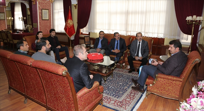 UNUTULMAYA YÜZ TUTMUŞ TÜRKÜLER DERLENECEK