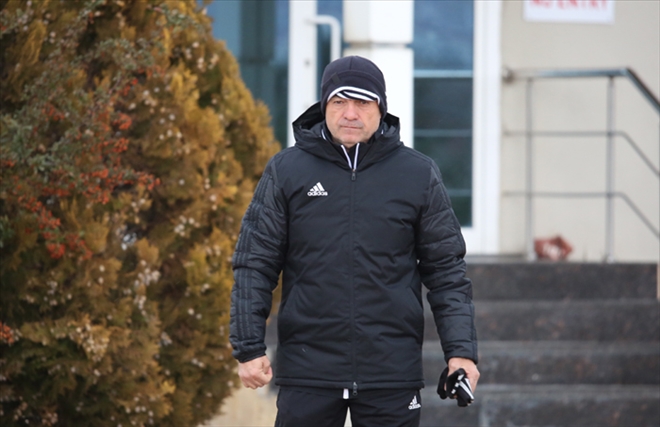 ?FİNAL NİTELİĞİNDE MAÇ?