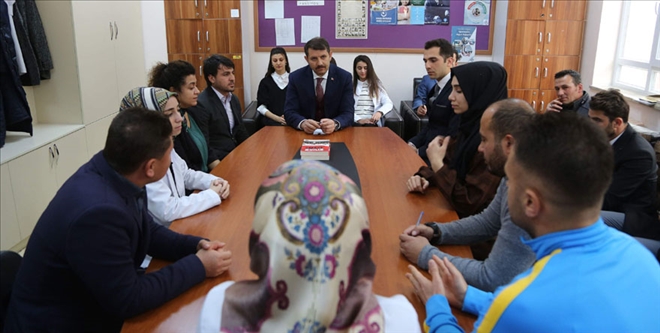 EL ELE VEREREK ÇALIŞACAĞIZ