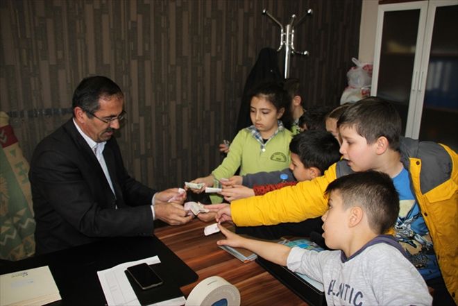 MİNİK ÖĞRENCİLERDEN ANLAMLI YARDIM