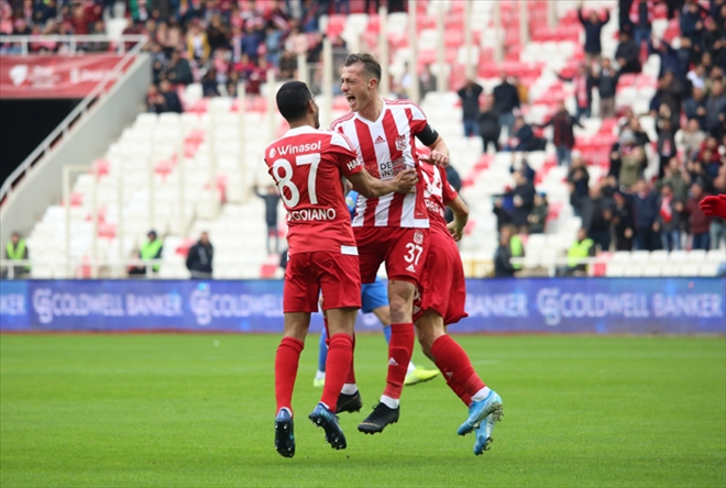 YİĞİDOLAR, FRANSA´DA MANŞET OLDU