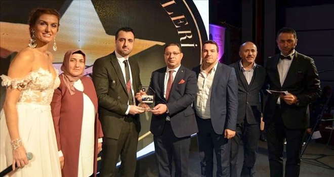 EKEN´E MESLEKİ BAŞARI ÖDÜLÜ