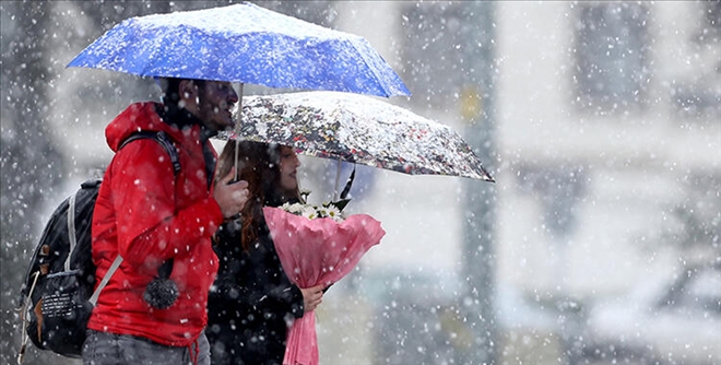 MEVSİMİN İLK KARI YAĞDI