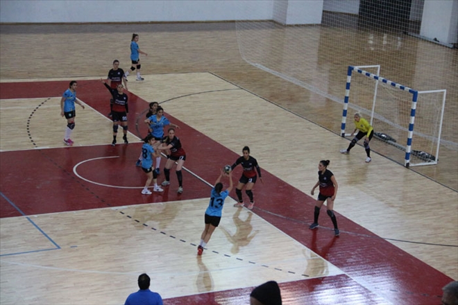 1 SAYI FARKLA YENİLDİ