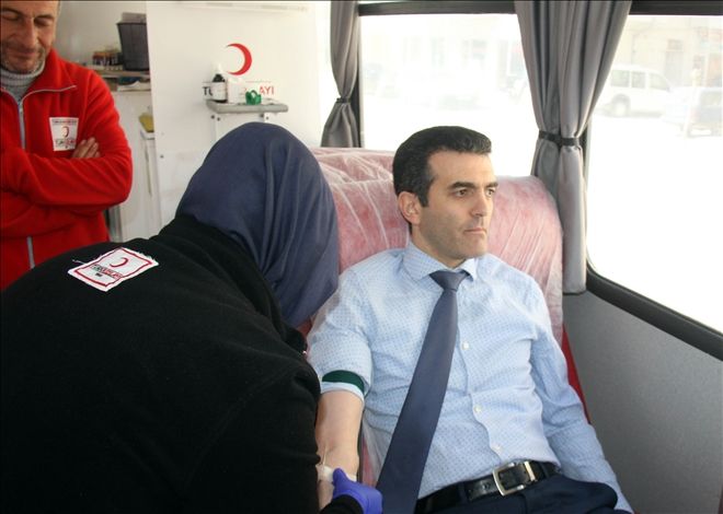 HAFİK´TE KAN BAĞIŞI KAMPANYASI