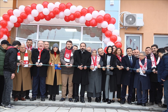 MECNUN OTYAKMAZ SPOR SALONU AÇILDI