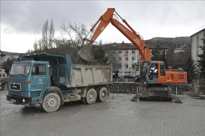 TOHMA ÇAYI TEMİZLENDİ