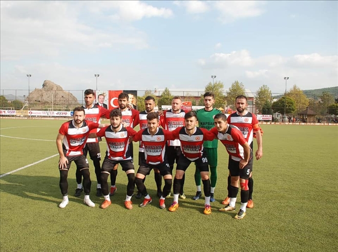 CÜSK SAHASINDA BERABER KALDI