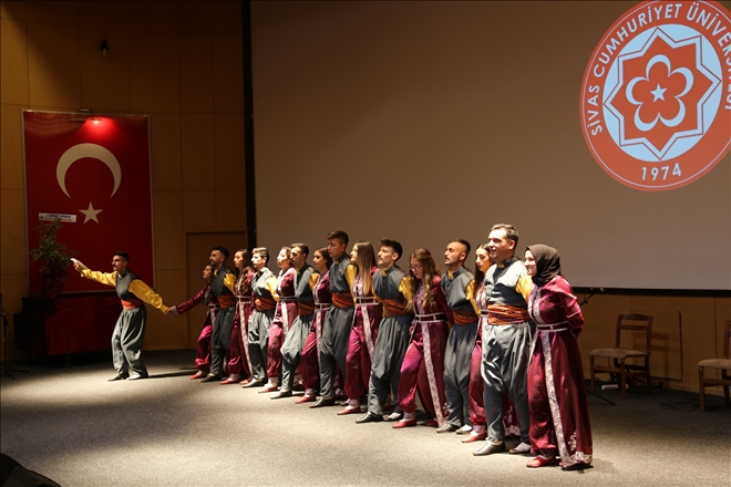 FOLKLOR GECESİ DÜZENLENDİ
