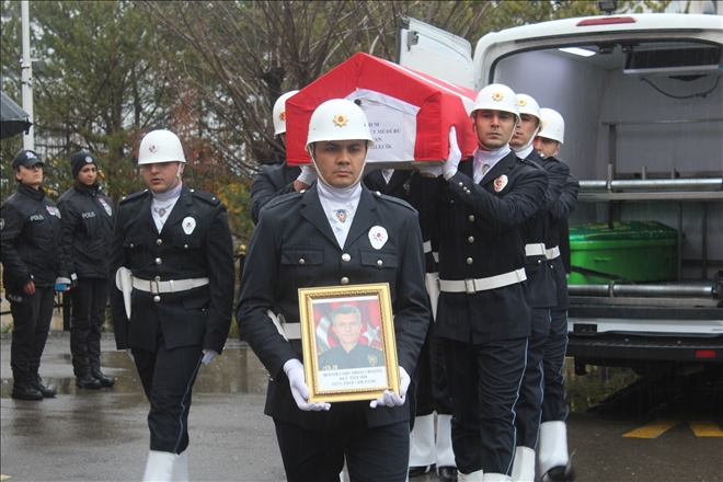 ALİ MÜDÜRE HÜZÜNLÜ VEDA