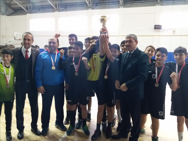 HENTBOL MAÇLARINA DANİŞMENT DAMGASI