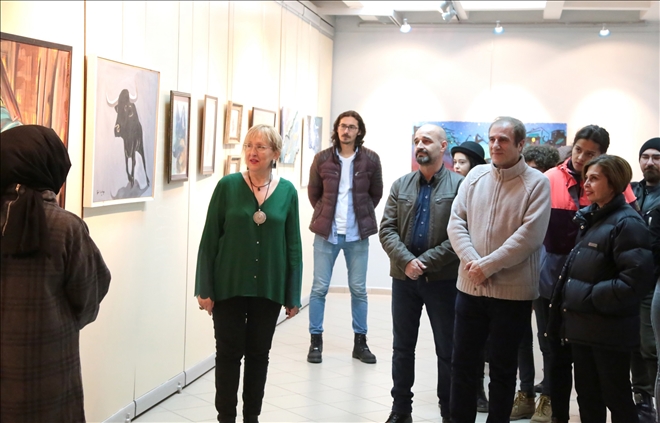 ESKİ ÖĞRENCİLER SERGİ AÇTI